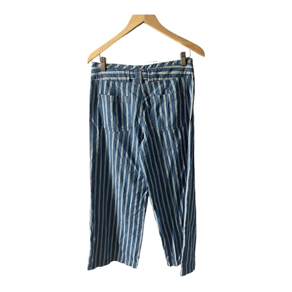 AMERICAN EAGLE Stripped Wide Leg High Rise Jeans Size 4 - Picture 4 of 11